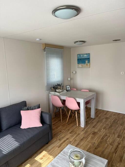 Chalet + Tiny House Nabij Strand ペッテン エクステリア 写真